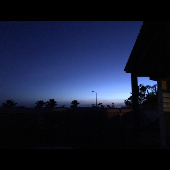 Meet your Posher, Gabriela - Picture 1 of 1